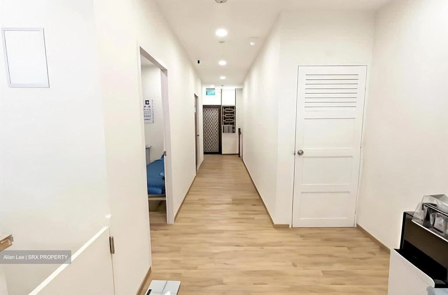 Ansar Garden (D16), Retail #617583341